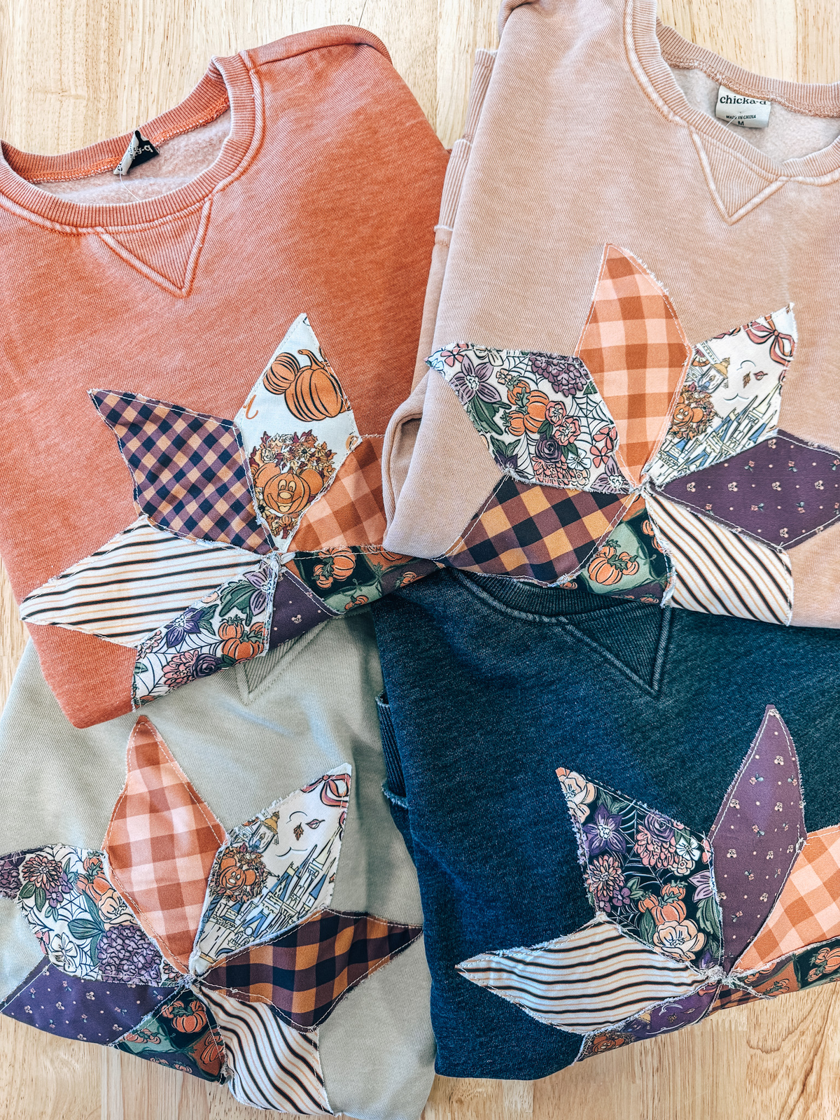 Quilt Star Crewneck - Latte