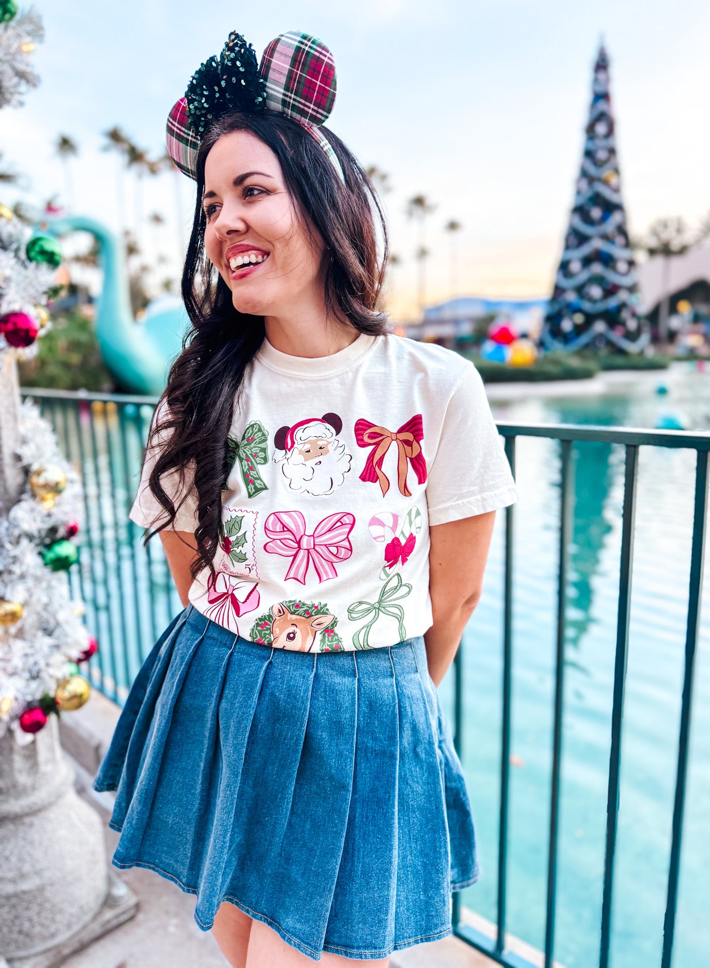 Retro Holiday CC Tee - S