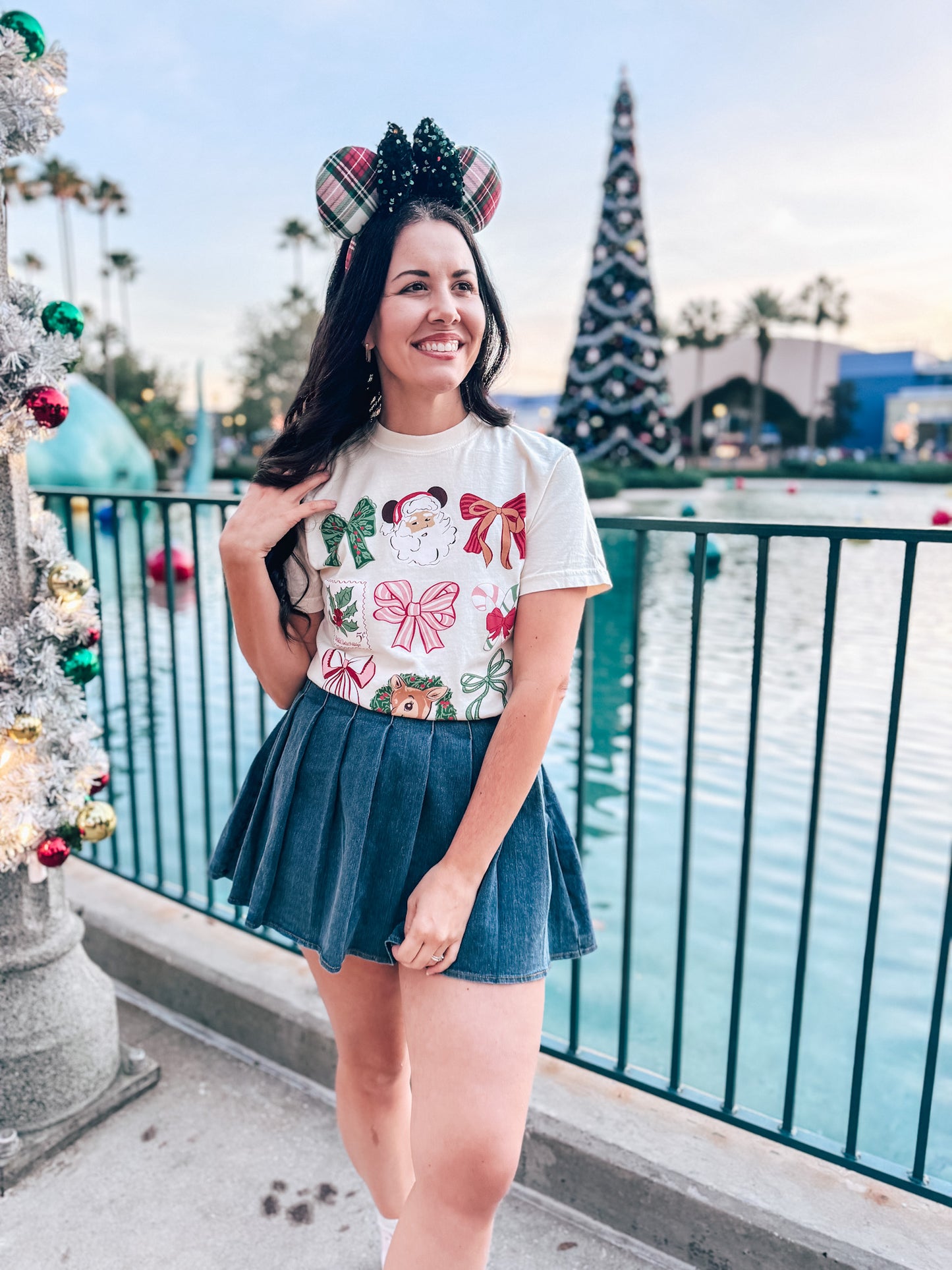 Retro Holiday CC Tee - S