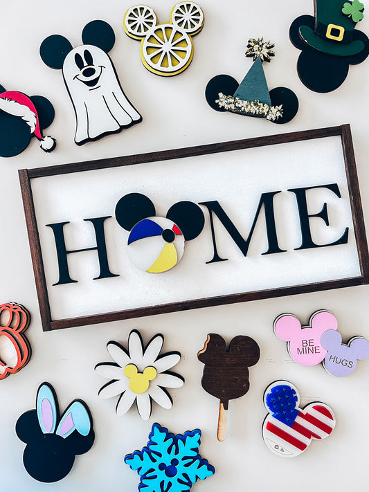 Home Sign with Interchangeable Characters