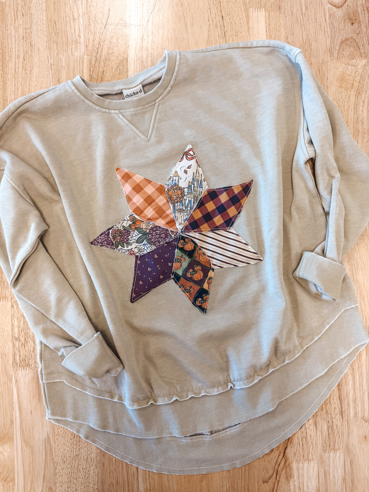 Quilt Star Crewneck - Oatmeal
