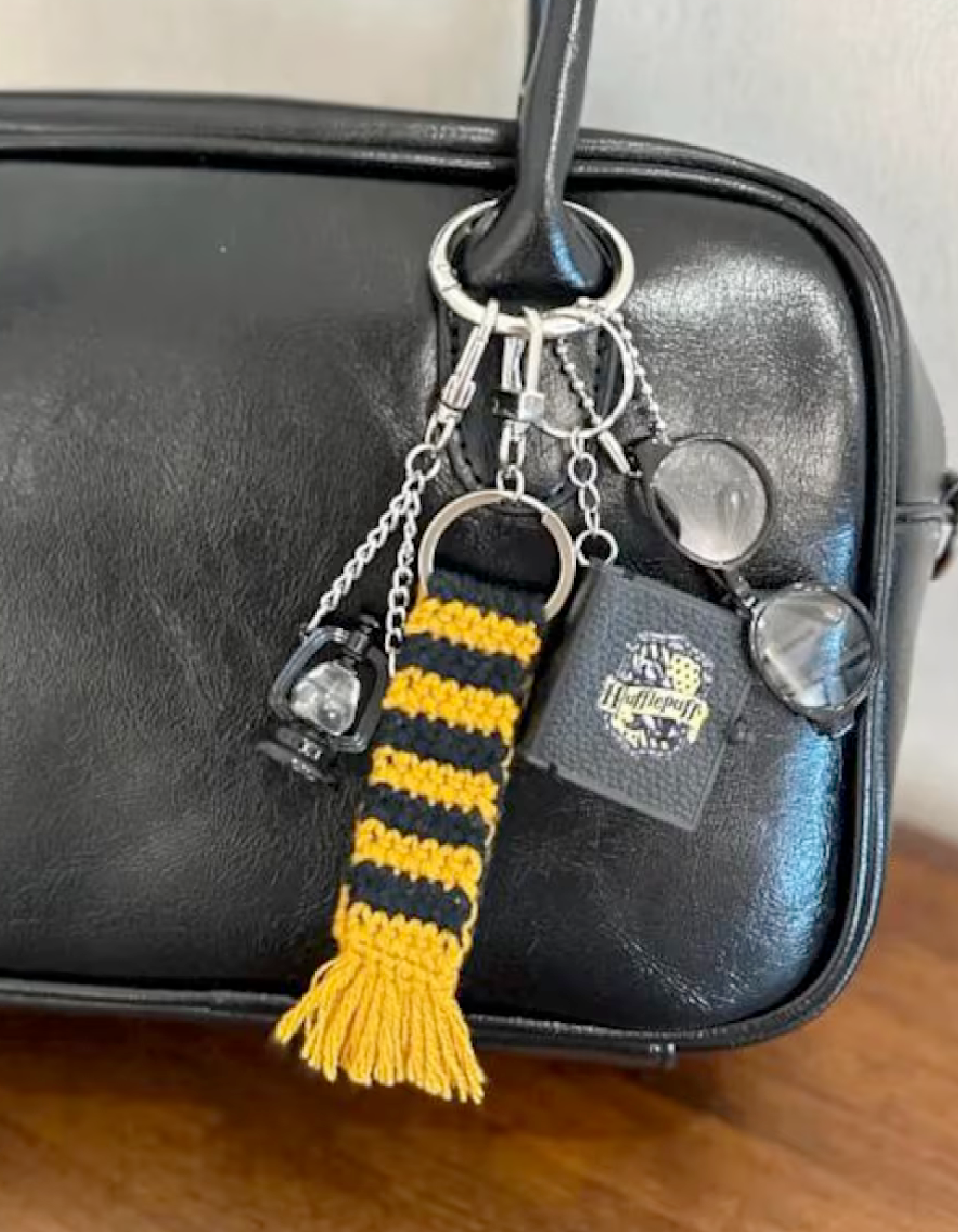 House Keychain - Hufflepuff - PREORDER