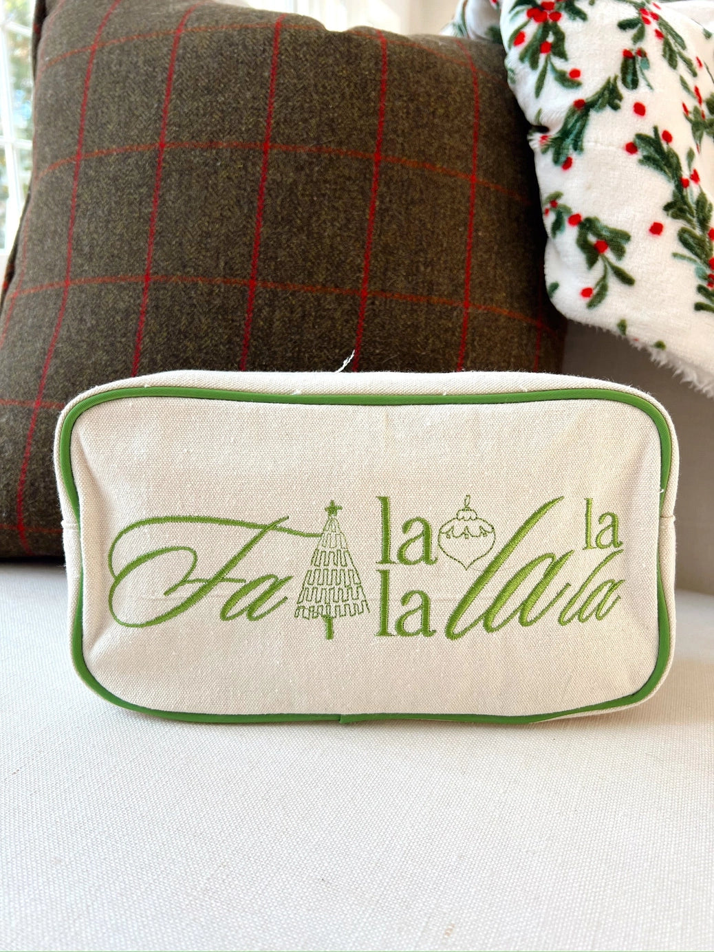 Fa la la Medium Pouch